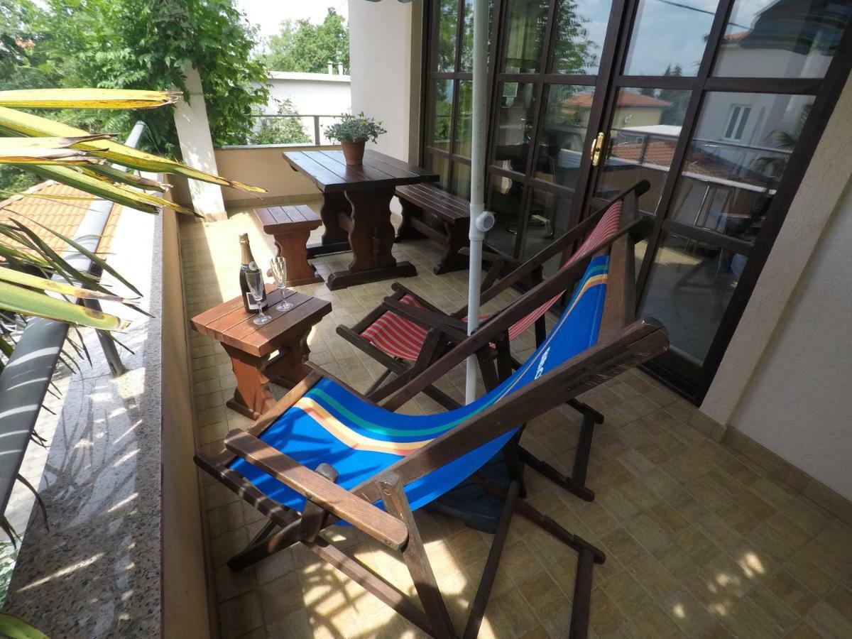 Apartman Stefanija Selce Luaran gambar